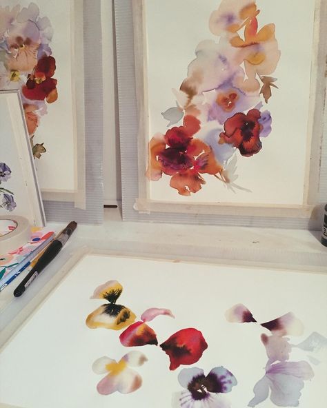 Helen Dealtry (@helendealtry) • Instagram photos and videos Helen Dealtry, Studio Space, Looking Forward, Watercolor Flowers, In The Middle, Log, Instagram Post, Instagram Photos, Paint