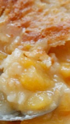 Peach Cobbler Crust, Simple Peach Cobbler, Canned Peach Cobbler Recipe, Peach Cobbler Cheesecake Recipe, Peach Cobbler With Bisquick, Peach Cobbler Dump Cake, Cobbler Crust, Homemade Peach Cobbler, Fresh Peach Cobbler