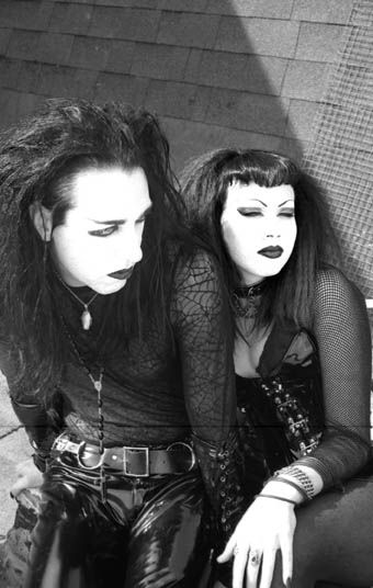 Deathrock Fashion, Traditional Goth, Goth Looks, 80s Goth, Goth Subculture, Goth Stuff, 90s Goth, Trad Goth, Goth Style