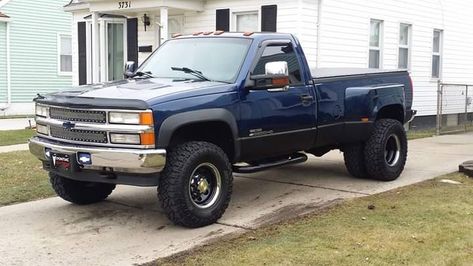 Dually without 1 ton wheels up front ? Obs Chevy Dually, K3500 Dually, Chevy Dually, Obs Chevy, Chevy Motors, Kombi Motorhome, Chevy Trucks Silverado, Truck Flatbeds, Dually Trucks