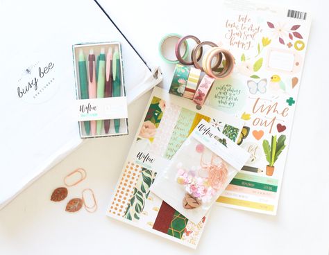 Rose Gold Paper, Pretty Pens, Washi Tape Set, Beautiful Stationery, Rose Gold Accents, Stationery Craft, Cheer You Up, Busy Bee, Box Logo