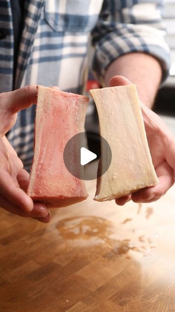 Roasted Marrow Bones, How To Cook Bone Marrow, Marrow Bones Recipe, Beef Marrow Bones Recipes, Bone Marrow Recipe Roasted, Beef Chimichurri, Bone Marrow Recipe, Bone Marrow Soup, Marrow Soup