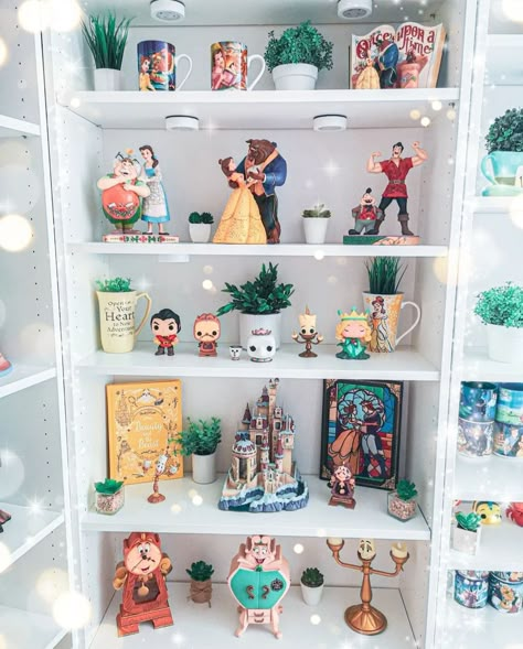 Disney Collection Display Home Decor, Disney Figurines Display, Disney Shelf Display, Disney Display Ideas Shelves, Disney Playroom Themed Rooms, Disney Collection Room, Disney Theme Office, Loungefly Collection Display, Disney Shelf Decor