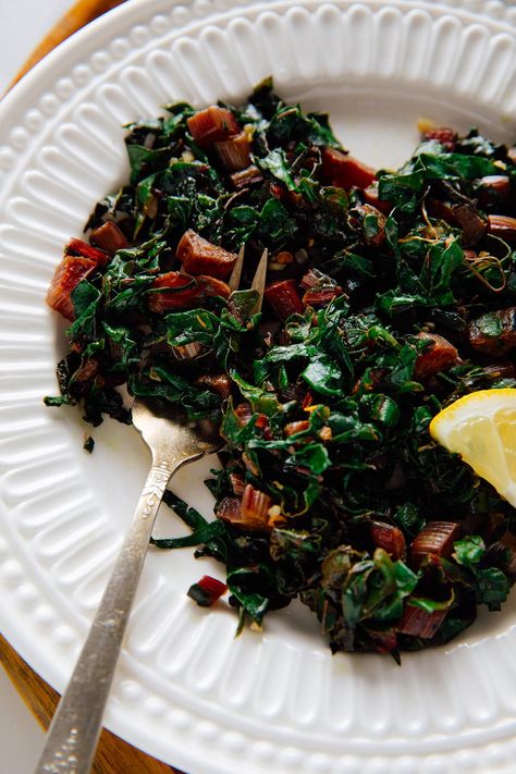 Sautéed Swiss Chard, Mediterranean Vegetable Recipes, Cooking Swiss Chard, Swiss Chard Recipe, Swiss Chard Recipes Easy, Eggs And Kale, Sauteed Swiss Chard, Sweet Potato Seasoning, Dill Pickle Dip