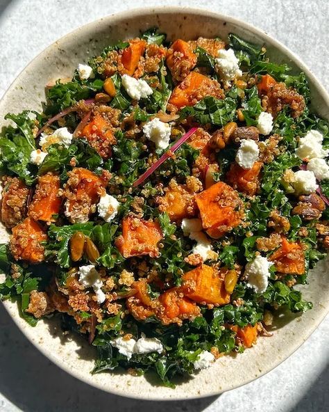 Kale & Squash Salad with Crispy Quinoa & Sticky Pistachios Kale Squash Salad, Crispy Quinoa, Kale Quinoa Salad, Squash Salad, Supper Ideas, Freeze Dried Strawberries, Dried Strawberries, Kale Salad, Quinoa Salad