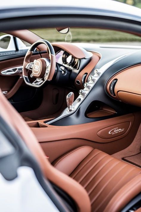 2022 Bugatti Chiron Super Sport - Full Image Gallery Bugatti Chiron Interior, Xe Bugatti, Race Car Driving, Wallpaper Luxury, Porsche Sports Car, Aesthetic Cool, Car Organization, Aesthetic Car, Luxury Car Interior