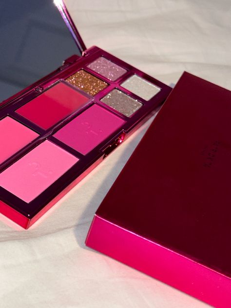 Patrick Ta Palette, Patrick Ta Makeup Products, Blushes Aesthetic, Wishlist Aesthetic, Holiday Palette, Makeup Luxury, Sephora Holiday, Patrick Ta, Pinterest Makeup