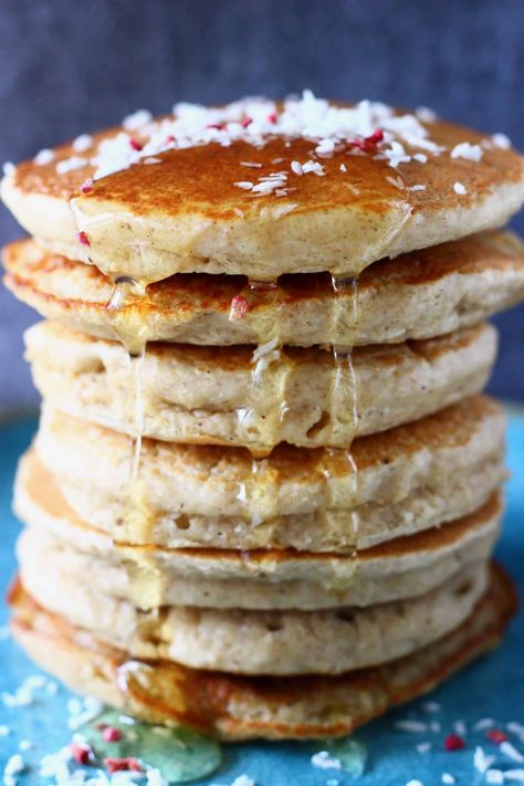 Vegan Gluten Free Pancakes, Oat Pancake Recipe, Sugar Free Pancakes, Oat Flour Pancakes, Pancakes Protein, Oat Flour Recipes, Vegan Pancake Recipes, Almond Flour Pancakes, Pancakes Vegan