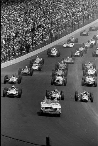 1964 Indy 500 01jpg Indianapolis Speedway, Indy Roadster, Lotus Cars, Jim Clark, Indy Car Racing, Classic Race Cars, Indycar Series, Indianapolis Motor Speedway, Lotus Car