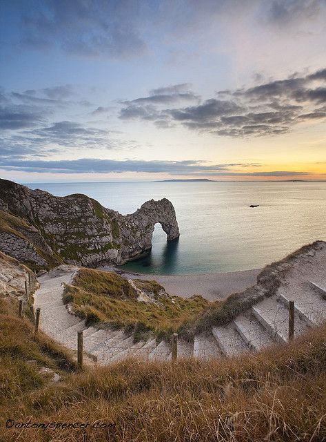 Durdle steps Dorset, UK, fantastic photo by Antony Spencer Durdle Door, Dorset England, Jurassic Coast, Door Steps, Sky Sunset, England Travel, Christchurch, Places Around The World, Albania