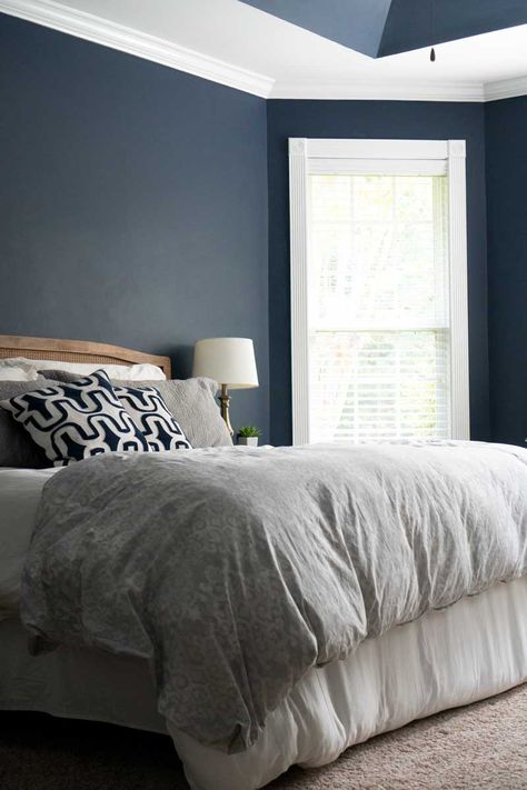 Bedroom painted in Sherwin Williams naval, one of the top paint colors of 2020 Blue Bedroom Ideas For Couples, Dark Blue Bedroom Walls, Bedroom Designs For Couples, Bedroom Design Diy, Dark Blue Bedrooms, Blue Bedroom Walls, Navy Blue Bedrooms, Blue Bedroom Decor, Couple Bedroom