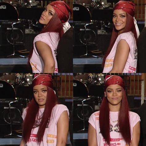 90-00 Fashion, Red Hair Pink Outfit, Rihanna Swag Era, Rihanna Red Hair Outfit, Rihanna Loud Era, Rihanna Bandana, Rihanna Red Hair, Rhianna Big Forehead, Looks Hip Hop