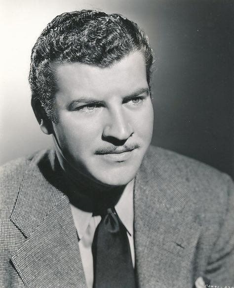 Robert Preston Vintage Movie Stars, Classic Film Stars, Celebrity Stars, Golden Oldies, Actors Male, Guys And Dolls, Classic Movie Stars, Character Actor, Famous Men