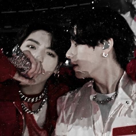 follow me if you use it/seguime si lo usás. #taekook #aesthetic #red #jungkook #bts #taehyung Taekook Red Aesthetic, Taekook Icons Aesthetic, Bts Red Aesthetic, Taehyung Red, Taekook Aesthetic, Tae Kook, Castle Aesthetic, Cream Aesthetic, Red Icons:)