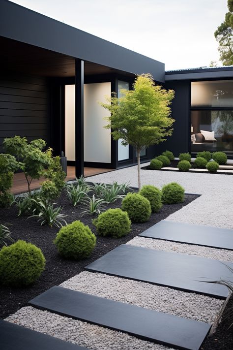 40+ Modern Front Yard Landscaping Ideas for Max Curb Appeal Side Gardens, Modern Front Yard Landscaping Ideas, Modern Front Yard Landscaping, Courtyard Landscaping, Modern Front Yard, Gardening Projects, Arizona Landscape, Modern Backyard Landscaping, Front Garden Design