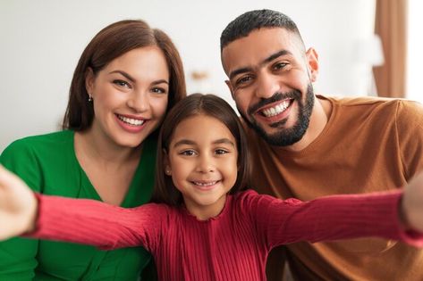 Portrait of cheerful happy family taking... | Premium Photo #Freepik #photo #people #love #technology #house Family Time Activities, African American Couples, Taking Selfie, African American Family, American Guy, Family Stock Photo, Happy Parents, Marvel Photo, Happy Black