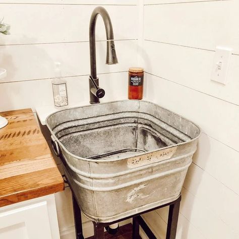 10 Laundry Room Sink Ideas Modern Crown Molding, Halloween Yard Decorations Diy, Galvanized Wash Tub, Flower Bed Decor, Metal Roof Installation, Apron Front Sink, Laundry Room Sink, Sleek Storage, Concrete Sink