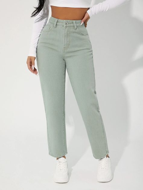 Green Jeans Outfit, Mint Green Jeans, Mommy And Baby Pictures, Straight Leg Jeans Outfits, Coran Islam, Green Outfit, Petite Jeans, Basic Style, Denim Women