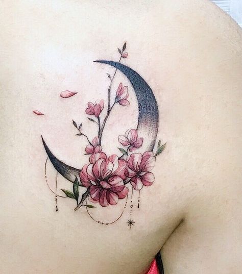 Crescent Moon With Flowers, Moon With Flowers, Tattoo Moon, Crescent Moon Tattoo, Beautiful Flower Tattoos, Moon Tattoo Designs, Pieces Tattoo, Geometric Tattoos, Chest Piece Tattoos