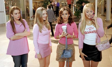 Group Of 4 Costumes, Mean Girls Halloween Costumes, Mean Girls Costume, Mean Girls Halloween, Mean Girls Movie, Movie Halloween Costumes, Cute Group Halloween Costumes, Holloween Costume, Hallowen Costume