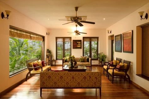 Kerala Style House, Chennai House, Green Courtyard, Chennai City, Luxury Hotel Bedroom, Sloping Roof, Kerala House, Indian Home Interior, House Living Room