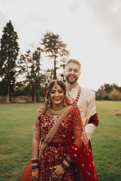 Colourful fusion wedding with two ceremonies - Love Story Inspiration Desi Fusion Wedding, Tamil Groom Outfit, Tamil Groom, Pink Indian Wedding, Desi Fusion, Hindu Wedding Photos, Indian English, Hindu Ceremony, Indian Fusion Wedding