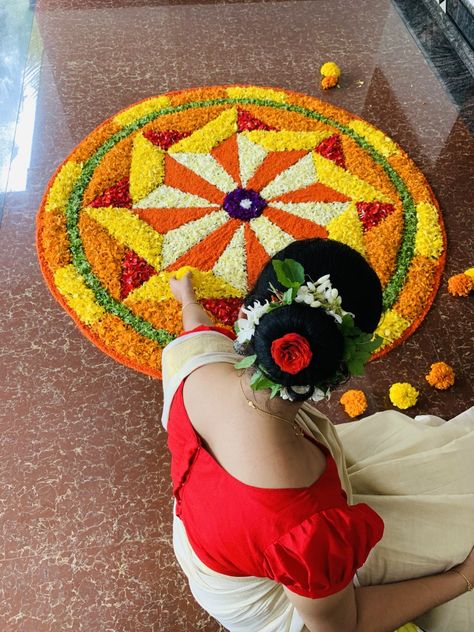 Festive, Kerala saree, hair styles,jasmine,kerala Onam Photoshoot Ideas Indoor, Onam Festival Kerala Photography, Saree Hair Styles, Onam Poses, Indian Moodboard, Onam Aesthetic, Onam Photoshoot Ideas, Onam Festival Kerala, Onam Pictures