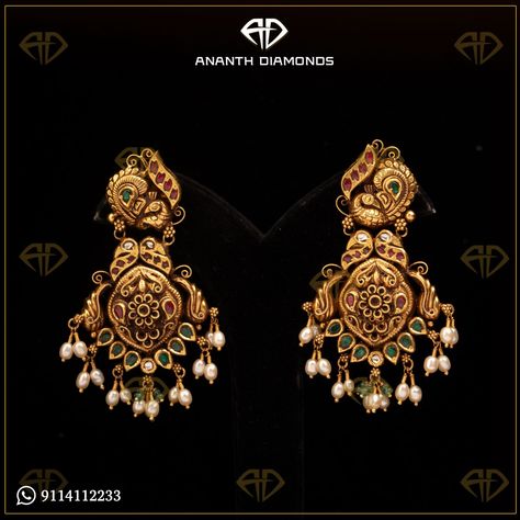 Latest Gold Earrings Designs For Wedding, Gold Earrings Designs For Wedding, Latest Gold Earrings Designs, Latest Gold Earrings, Temple Jewellery Jhumkas, Big Earrings Gold, Gold Things, Jhumkas Earrings, Temple Jewellery Earrings