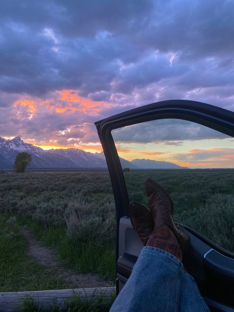 cowgirl aesthetic boots truck sunset Cowgirl Astethic, Chill Country Aesthetic, Tess Core Aesthetic, Jayden + Core + Aesthetic, Wyoming Cowgirl Aesthetic, Boot Pictures, Flawless Aesthetic, Trucks For Women, Kaylee Aesthetic