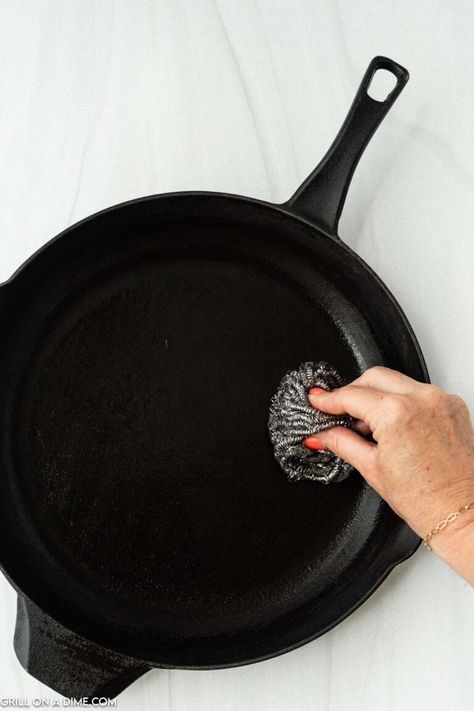 How to Restore Cast Iron Skillet - grillonadime.com Restore Cast Iron, Steakhouse Steak, Cast Iron Pans, Sunnyside Up Eggs, Iron Cookware, Iron Skillets, Cast Iron Cookware, Seitan, Oven Racks