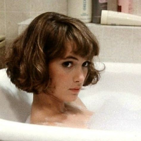 Jane Birkin, Hair Reference, Cut My Hair, Grunge Hair, Dream Hair, Jennifer Aniston, Audrey Hepburn, Young Woman, Pretty Hairstyles