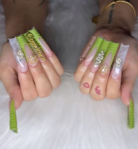 Capricorn nail inspo #capricorn #capricornnail #nail #inspo #bday #birthday #birthdaynails #bdaynailS Birthday Nail Set Ideas Capricorn, Capricorn Acrylic Nails, Aquarius Acrylic Nails, Capricorn Nail Ideas, Zodiac Acrylic Nails, Capricorn Nails Acrylic, Birthday Nails Capricorn, Capricorn Birthday Nails, Capricorn Nails Designs