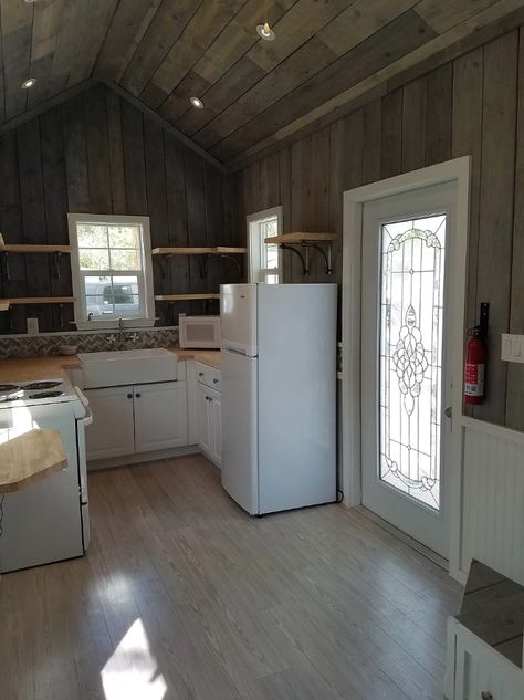 Beautiful Tiny Home on Wheels with Large Kitchen, Bathroom, and Storage Patio Roof Covers, House Magic, Interior Design Secrets, Tiny Home On Wheels, Small Tiny House, Tiny House Interior Design, Shed Home, Shed To Tiny House, Container Houses