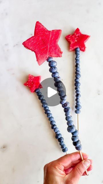 Stephanie Niemis on Instagram: "These Fruit Sparklers are a fun patriotic treat that the kids can help make!

⭐️ Follow for more simple, fun, healthier treats ⭐️

To make the Fruit Sparklers, use a cookie cutter to cut a star out of a slice of watermelon. Add blueberries to a skewer and then the star at the end. Enjoy!

I can’t believe the 4th of July is 2 days away 🇺🇸. I’ll be sharing my FREE Patriotic eCookbook tomorrow!" Fruit Sparklers, Patriotic Treats, Healthier Treats, The Fruit, Healthy Treats, Skewers, Blueberries, The Star, The Kids