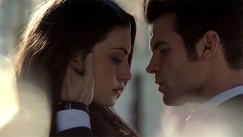 Elijah Hayley, Elijah The Originals, Hayley And Elijah, Jaina Solo, The Originals Tv, Elijah Mikaelson, Hayley Marshall, Daniel Gillies, Tvd Originals