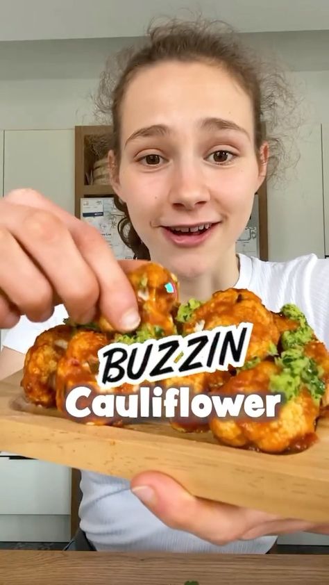 Vegan Food Recipes | BUZZIN’ CAULIFLOWER 💫Yes, it is buzzin’! 😎 By @fitgreenmind RECIPE (3 servings [served with half the sauce] each 290cal/6P/15C/22F): -1… | Instagram Tomato Paste Sauce, Vegan Cauliflower Recipes, Cauliflower Leaves, Vegan Food Recipes, Vegan Vitamins, Cauliflower Wings, Cauliflower Recipe, Vegan Athletes, Cauliflower Steaks