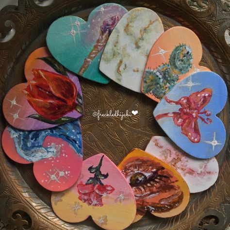 Heart Canvas Painting, Heart Canvas Art, Mexican Culture Art, Sky Art Painting, Heart Magnets, Abstract Flower Art, Heart Canvas, Relaxing Art, Cute Canvas Paintings