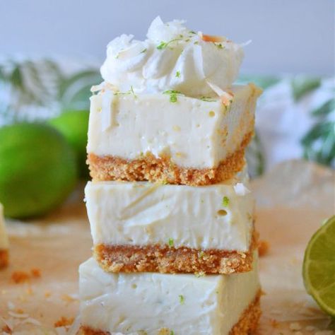 Key Lime Bars, Key Lime Pie Bars, Key Lime Pie Easy, Homemade Graham Cracker Crust, Homemade Graham Crackers, Lime Bars, Butter Fudge, Pie Bars, Pie Bar