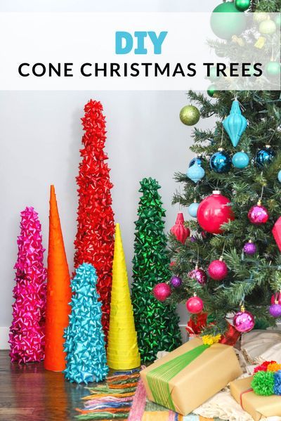 Use colorful bows, ribbons, and buttons to create festive rainbow themed cone Christmas trees! #creativechristmas #creativechristmascrafts #christmasbows #offrayribbon #buttoncrafts Creative Christmas Crafts, Diy Christmas Decor Ideas, Rainbow Christmas Tree, Retro Christmas Decorations, Diy Christmas Decor, Cone Trees, Rainbows Christmas, Homemade Christmas Decorations, Cone Christmas Trees