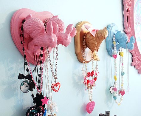 Bedroom Corner Makeover/Clean-up! | Twinkie Chan Blog Refurbished Decor, Upcycle Plastic, Deco Pastel, Diy Jewelry Holder, Jewelry Organizer Diy, Diy Candy, Maximalism, Crafts Hacks, Crafts For Girls