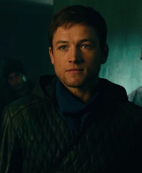 Taron Edgerton, Taron Egerton Kingsman, Jeremy Sumpter, Viking Books, League Of Extraordinary Gentlemen, Taylor James, Lucas Till, Thomas Doherty, Ben Hardy