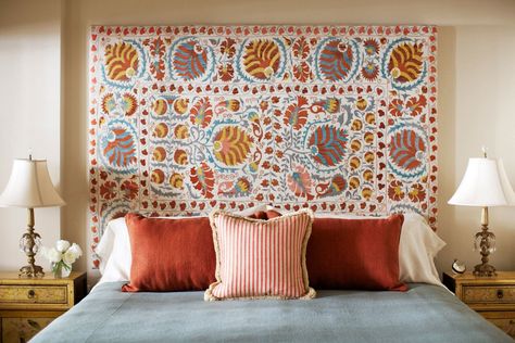 House Tour: An Eclectic New York Loft Where Every Piece Has a Story Photos… Quilted Headboard, Suzani Fabric, New York Loft, Custom Headboard, Bohemian Bedroom, Cheap Decor, Dream Decor, Beautiful Bedrooms, French Design