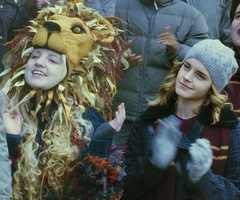 Harry X Luna, Luna And Hermione, Luna And Harry, Harry And Luna, Luna Lovegood Aesthetic, Harry Potter Icons, Hogwarts Aesthetic, Harry Potter Costume, Harry Potter Actors