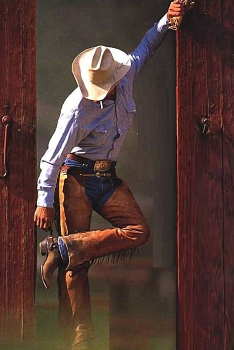 Cowboy Portrait Photography, Cowboy Poses Reference, Cowboy Poses, Cowboy Clothes, Gay Cowboy, Mode Country, Cowboy Photography, Cowboy Pictures, Cowboy Aesthetic