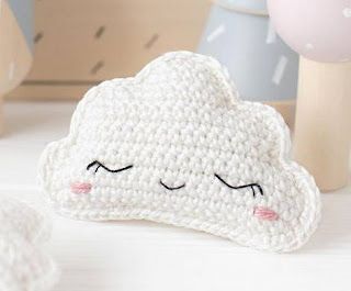 Crochet Moon, Moon And Clouds, Cushion Embroidery, Amigurumi Tutorial, Handmade Flowers Paper, Free Amigurumi Patterns, Clouds Pattern, Amigurumi Free Pattern, Baby Blanket Crochet