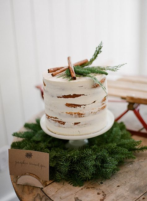 Petite Wedding Cake Topped with Cinnamon Sticks | Jacque Lynn Photography and Michelle Leo Events | Enchanting Woodland Wedding Shoot with Rustic Winter Details Winter Bridal Shower Decorations, Rustic Winter Decor, Christmas Bridal Showers, Winter Bridal Showers, Wedding Cake Tops, Small Wedding Cakes, Metallic Wedding, Winter Wedding Bouquet, Winter Wedding Cake