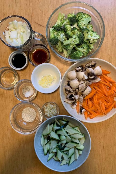 Hibachi Vegetables Air Fryer, Hibachi Broccoli Recipe, Black Stone Hibachi Veggies, Habatchi Veggies, How To Make Hibachi Vegetables, Hibachi Veggies On Blackstone, Hibachi Vegetables Sauce, Hibachi Mushrooms, Hibachi Style Vegetables