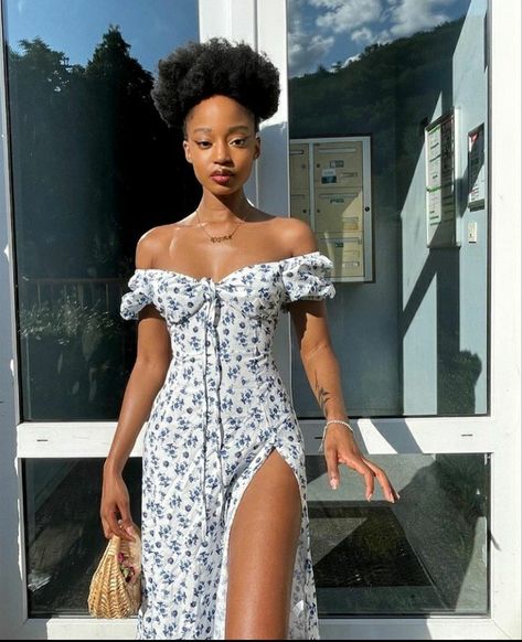 Floral Feminine Dresses, Summer Dresses On Black Women, Crystal Zinzile Instagram, Black Girls Dresses Outfits, Cute Dresses For Black Women, Cute Feminine Dresses, Feminine Women Outfits, Soft Girl Black Women Outfits, Girly Dresses Casual