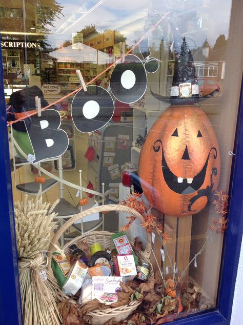 Charity Shop Window Displays, Halloween Windows, Retail Pharmacy, Pharmacy Decor, Holiday Window Display, Windows Display, Pharmacy Design, Halloween Labels, Cosy Night In