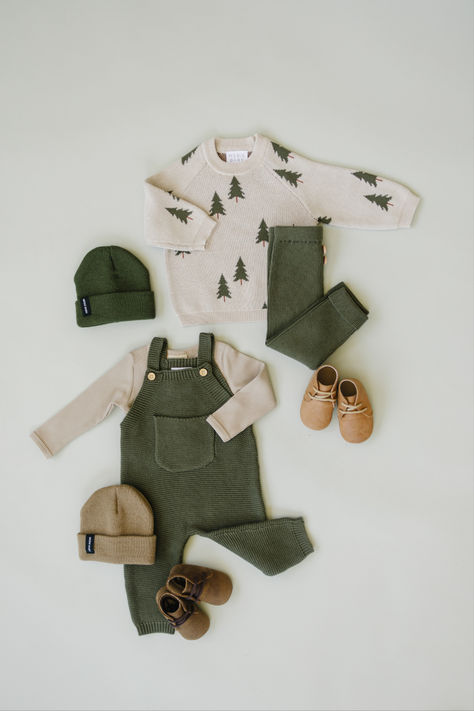 We are so excited about this fall knit colletion. There is so many amazing pieces with high quality fabric that makes them so soft for your little ones! Christmas Outfit Toddler Boy, 0 3 Months Baby Clothes Boy, Boys Holiday Outfits, Christmas Clothes Kids, Baby Holiday Outfits, Baby Boy Essentials, Infant Boy Outfits, Baby Boy Christmas Outfit, Holiday Kids